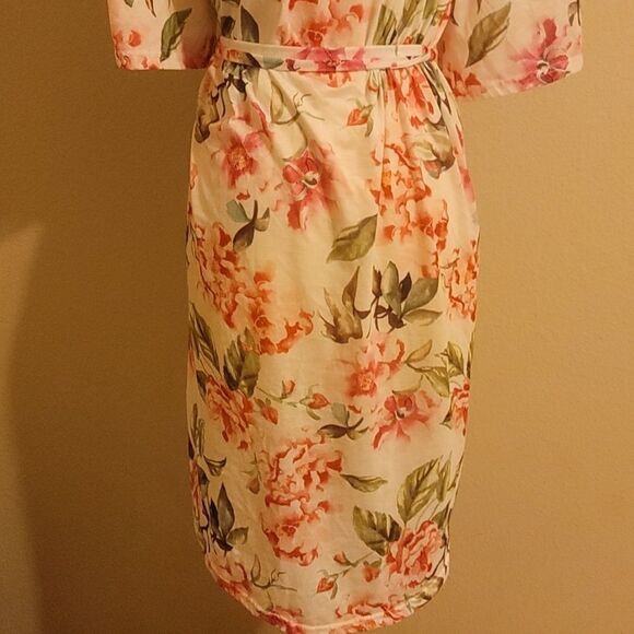 Show me your mumu robe/coverup - Picture 4 of 7